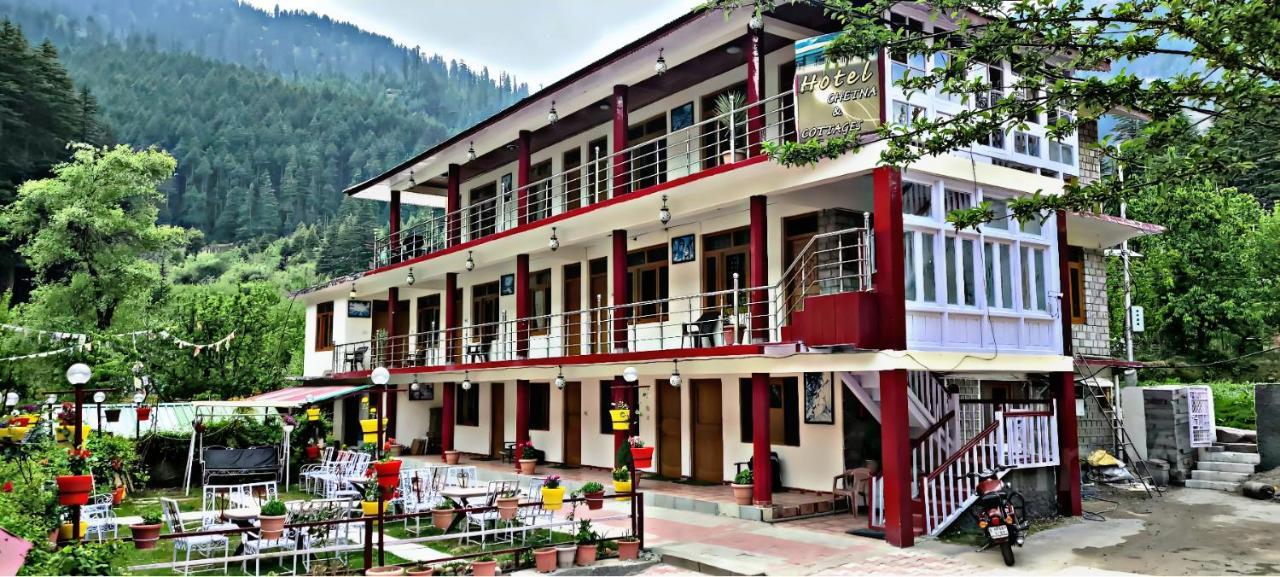 Hotel Chetna Manāli Extérieur photo